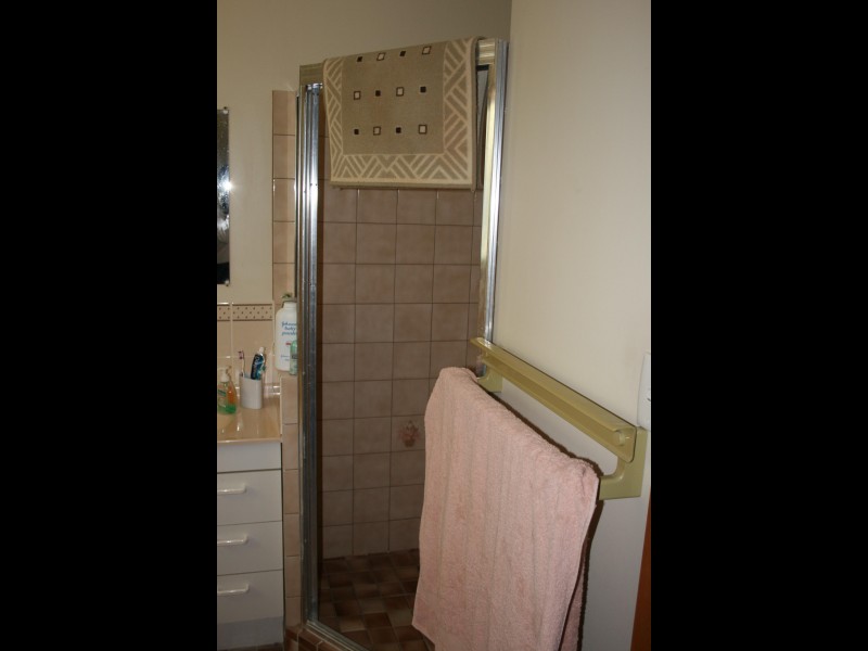 76  Hibiscus Street, Urangan QLD 4655