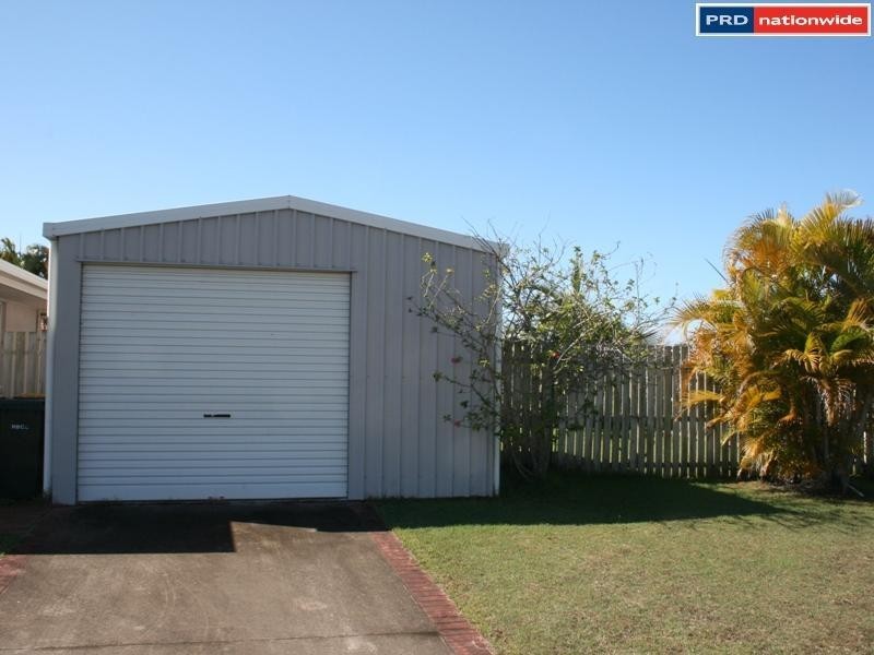 77 Ibis Boulevard, Eli Waters QLD 4655