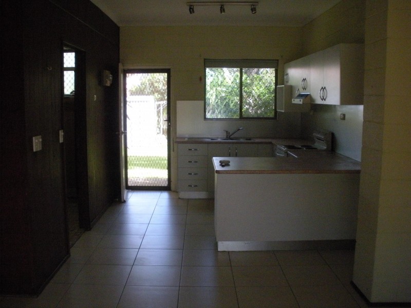 6/25 Hervey St, Scarness QLD 4655