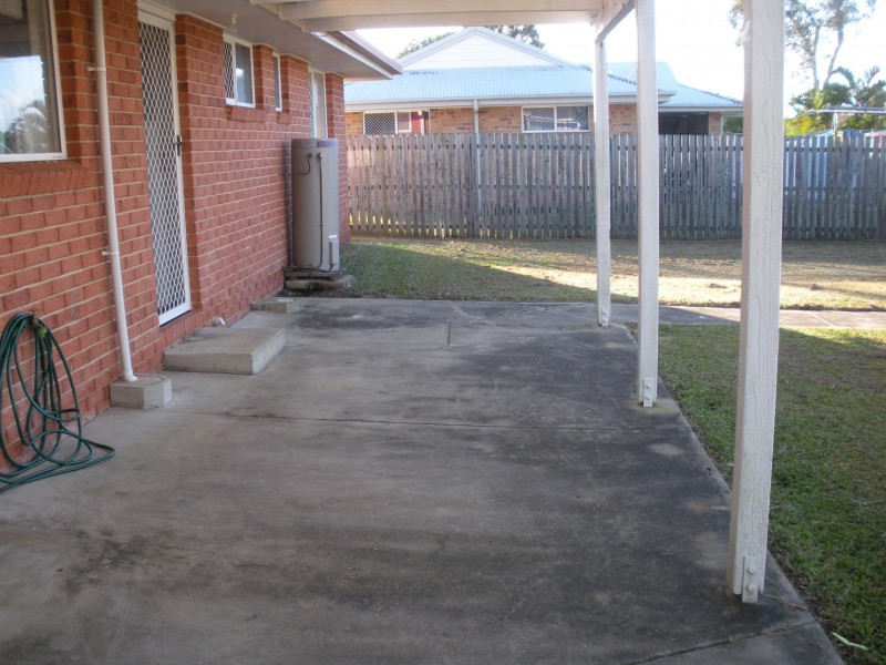 77 Exeter Street, Torquay QLD 4655