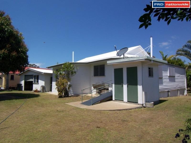 38 Ocean Street, Torquay QLD 4655