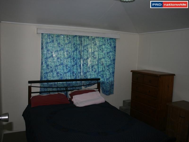 38 Ocean Street, Torquay QLD 4655
