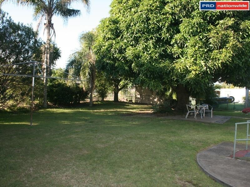 38 Ocean Street, Torquay QLD 4655