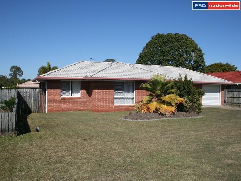 77 Exeter St, Torquay QLD 4655