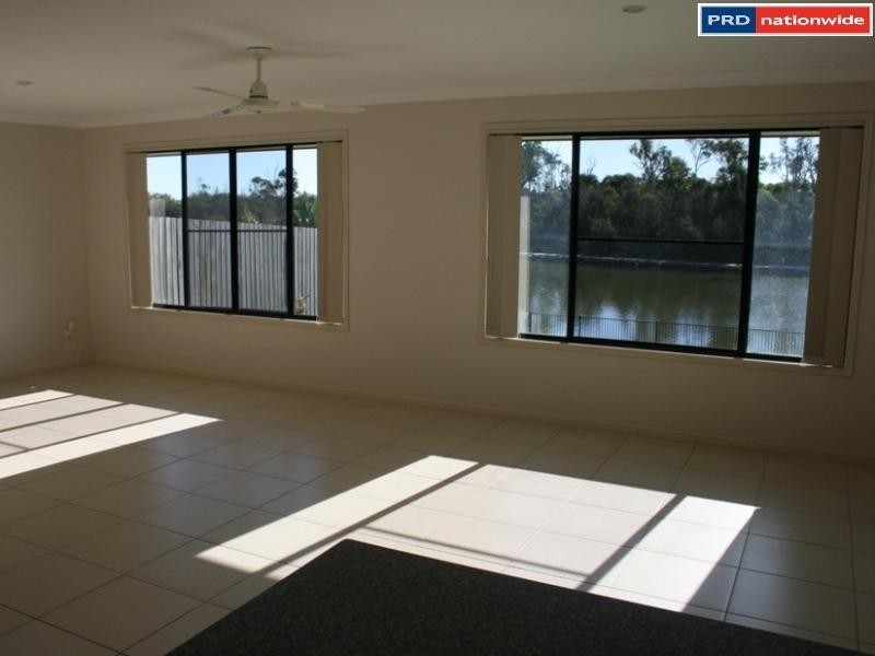 13 Lady Penrhyn Dr, Eli Waters QLD 4655