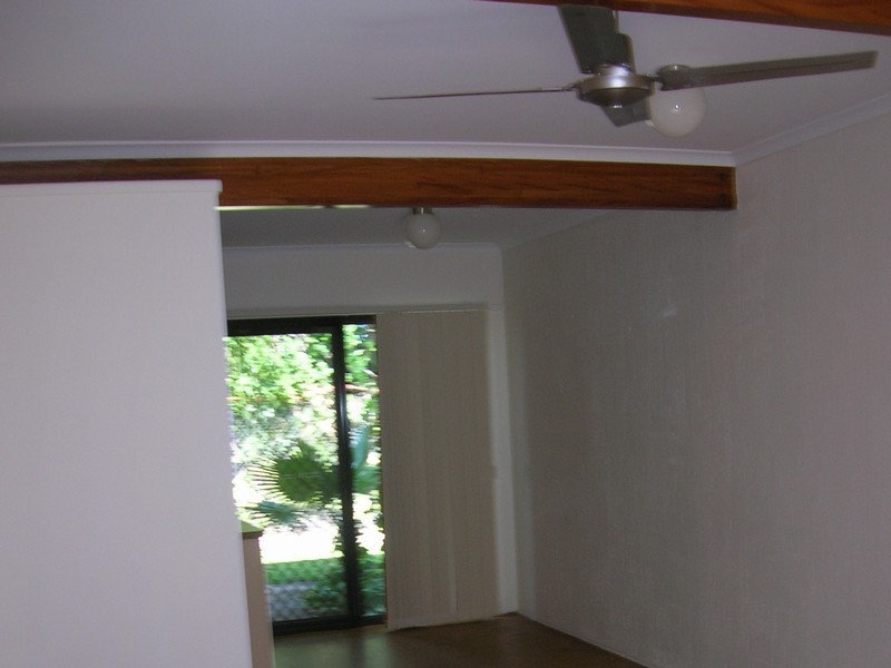 8/436 Esplanade, Torquay QLD 4655