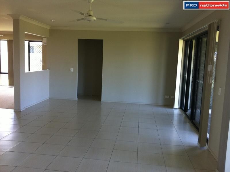 15 Fishburn Way, Eli Waters QLD 4655