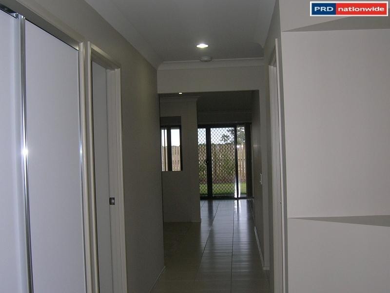 15 Fishburn Way, Eli Waters QLD 4655