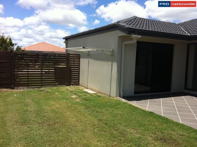 15 Fishburn Way, Eli Waters QLD 4655