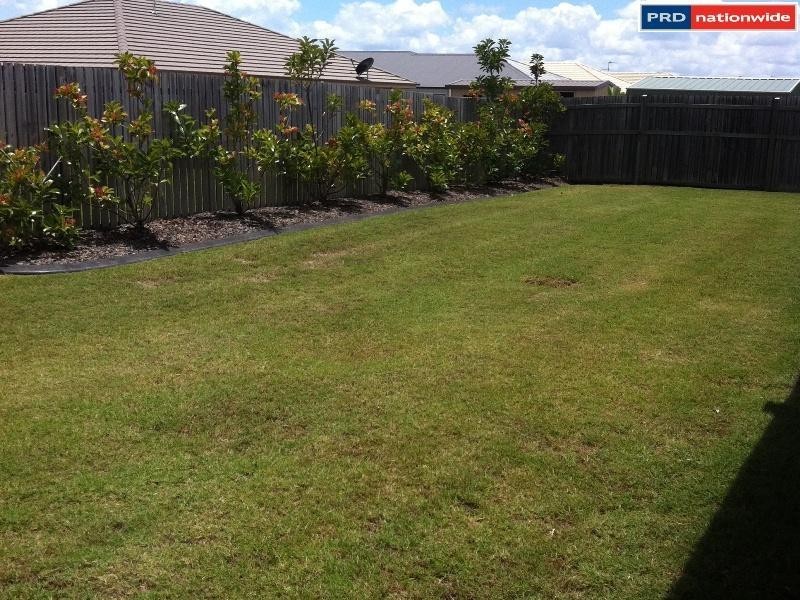 15 Fishburn Way, Eli Waters QLD 4655