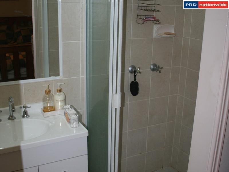 4 Trill Ct, Urangan QLD 4655