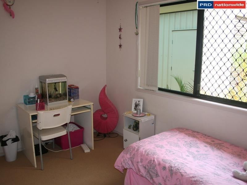 4 Trill Ct, Urangan QLD 4655