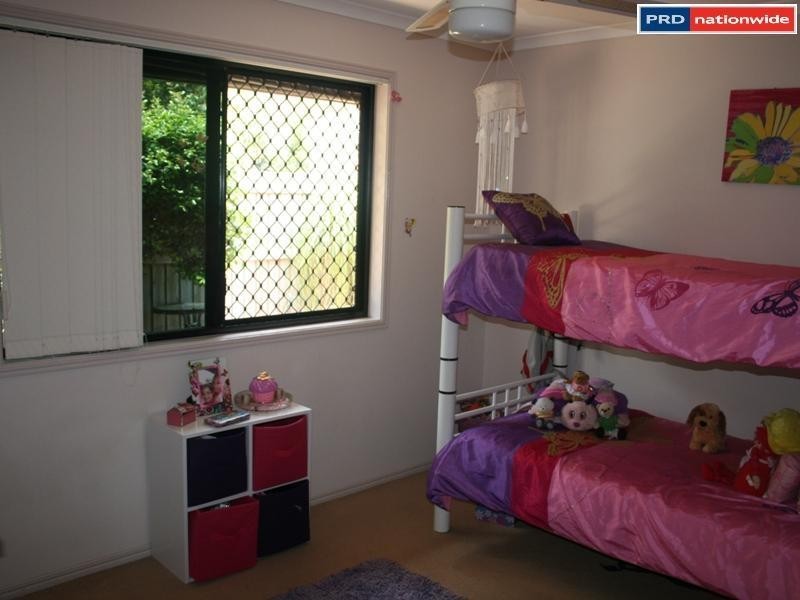 4 Trill Ct, Urangan QLD 4655