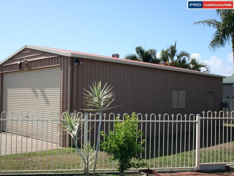 44 Brighton St, Point Vernon QLD 4655