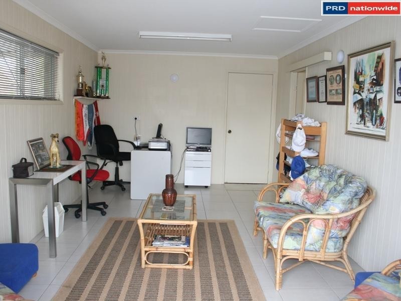 4 Swaney Court, Urangan QLD 4655