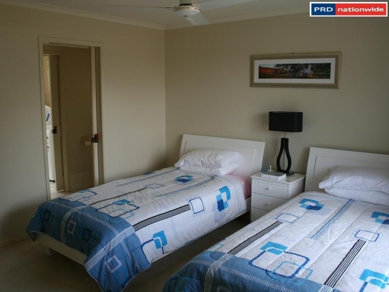 4 Swaney Court, Urangan QLD 4655