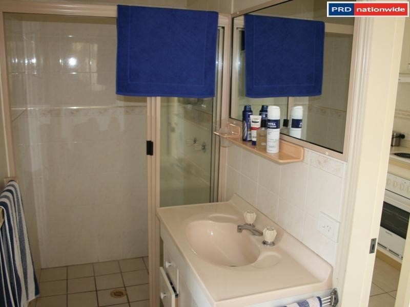 4 Swaney Court, Urangan QLD 4655