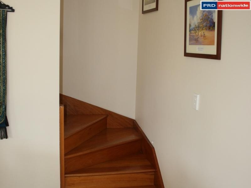 4 Swaney Court, Urangan QLD 4655