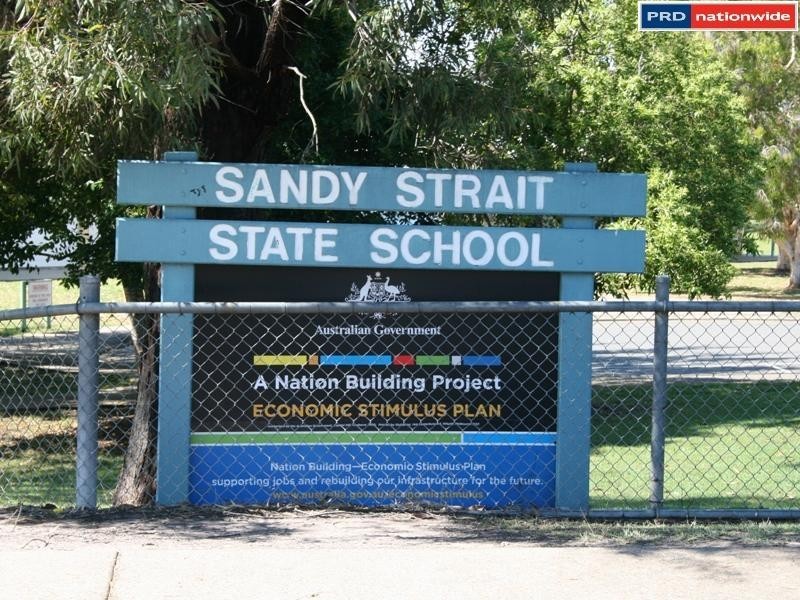 1 Border Ct, Torquay QLD 4655