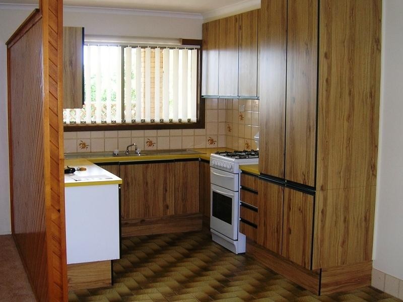 31  Park St, Urangan QLD 4655