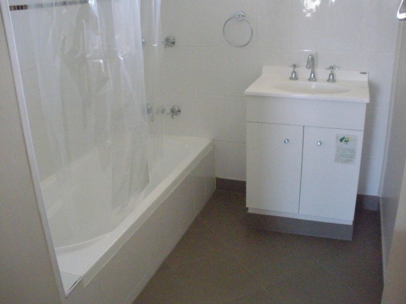 10 Rose Street, Pialba QLD 4655