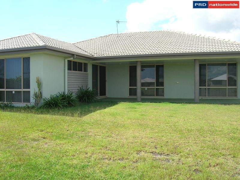 3 Lady Nelson Dr, Eli Waters QLD 4655