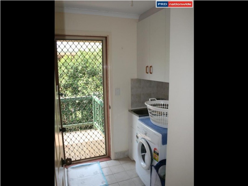 15 Faye Ave, Scarness QLD 4655