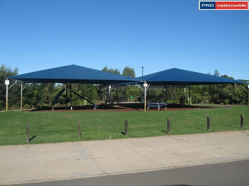 11 Ripley Avenue, Pialba QLD 4655