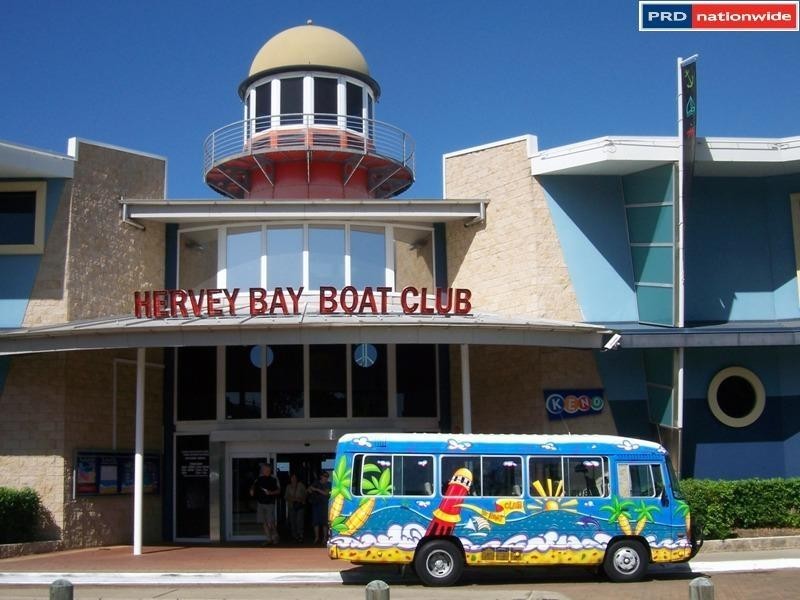 16 Smith St, Urangan QLD 4655