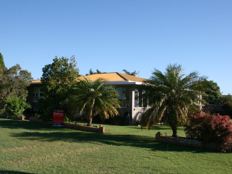 5 Martin Street, Point Vernon QLD 4655