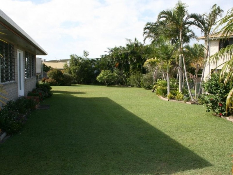 5 Martin Street, Point Vernon QLD 4655