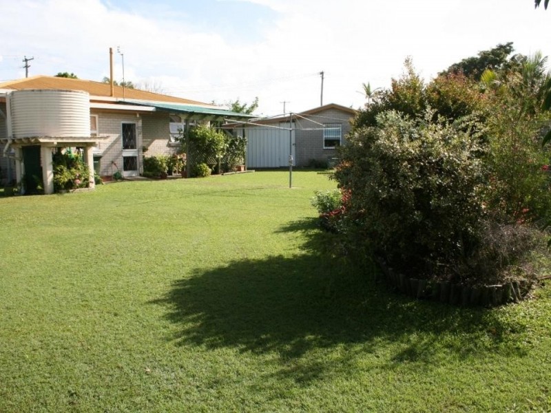 5 Martin Street, Point Vernon QLD 4655