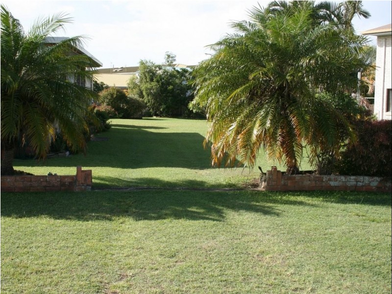 5 Martin Street, Point Vernon QLD 4655