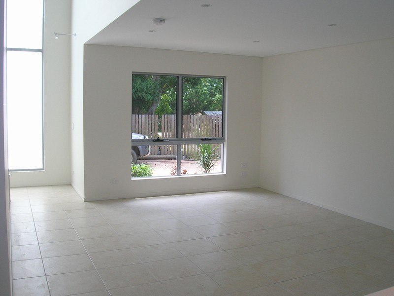 8/187 Torquay Road, Scarness QLD 4655