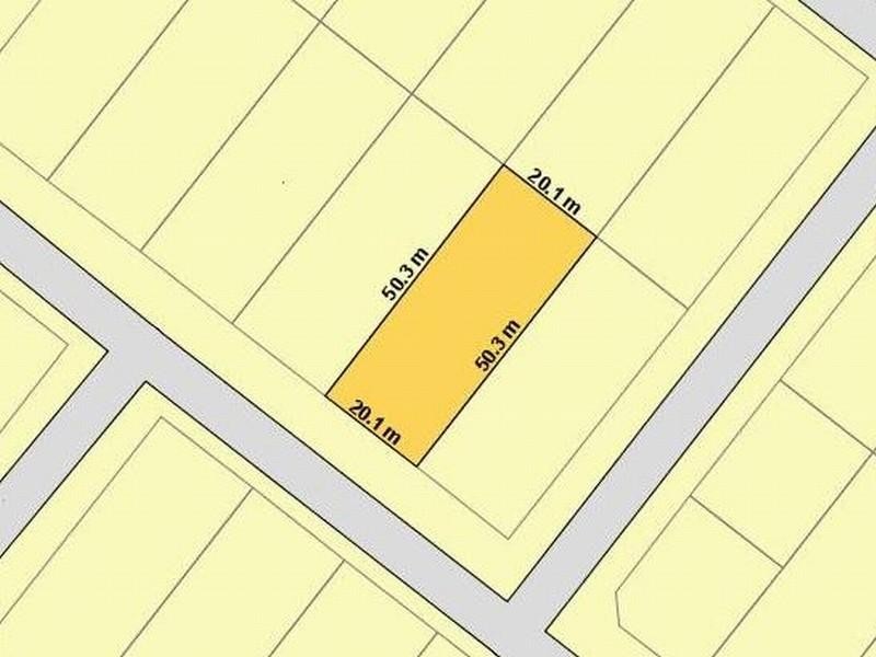 24 King Street, Urangan QLD 4655