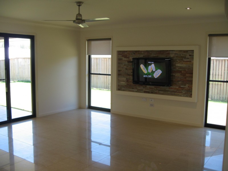 17 Bay Park Road, Kawungan QLD 4655