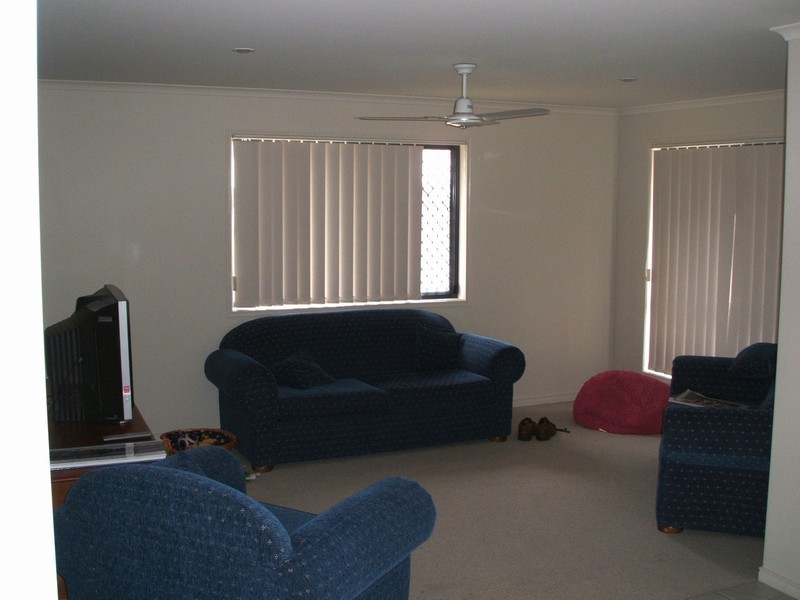 11 Carlisle Court, Kawungan QLD 4655