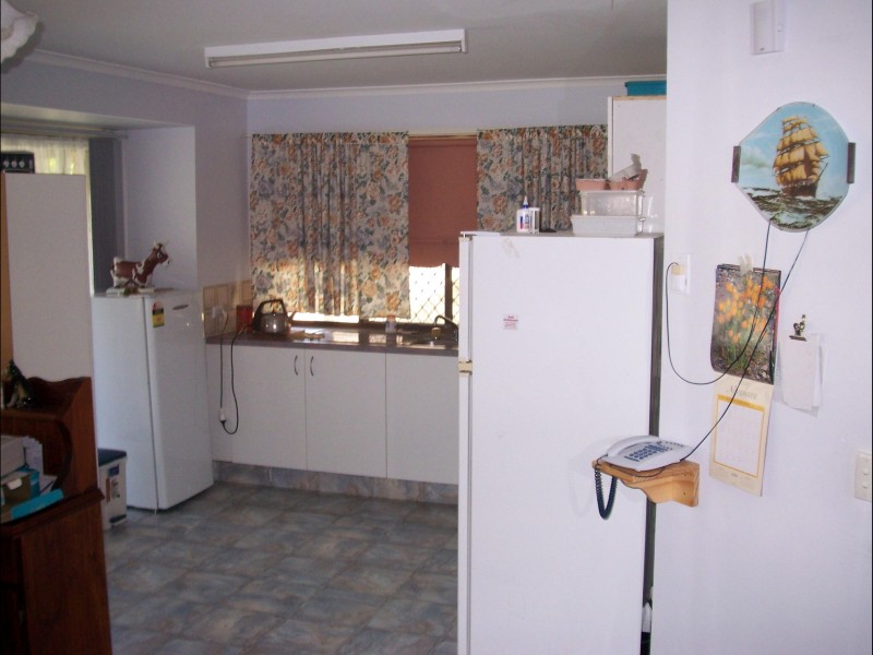 106 Corser Street, Point Vernon QLD 4655