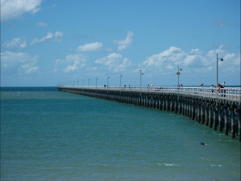 2/5 Daintree Drive, Urangan QLD 4655