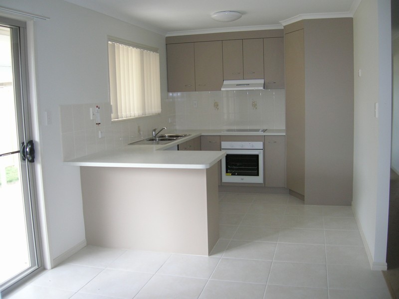 1/111 Ibis Blvd, Eli Waters QLD 4655