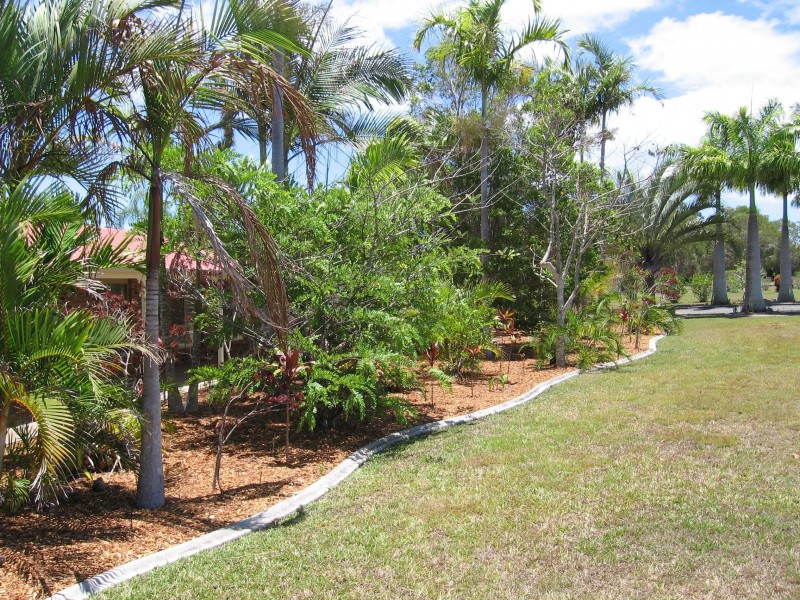 29 Ladbroke Crescent, Urangan QLD 4655