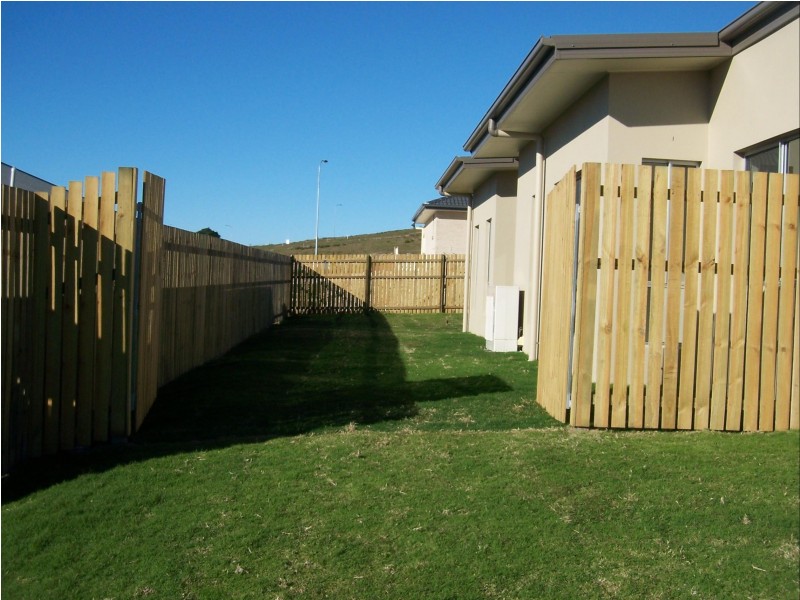 18 Teresa Street, Kawungan QLD 4655