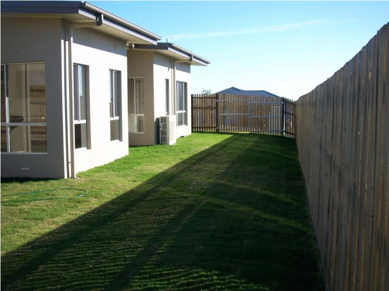 18 Teresa Street, Kawungan QLD 4655
