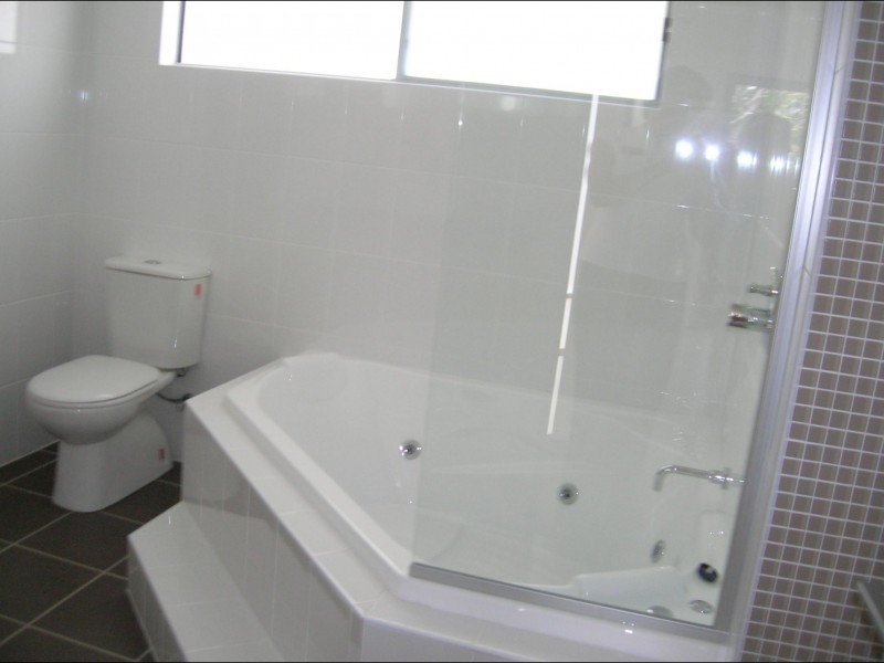 5 187 Torquay Road, Scarness QLD 4655