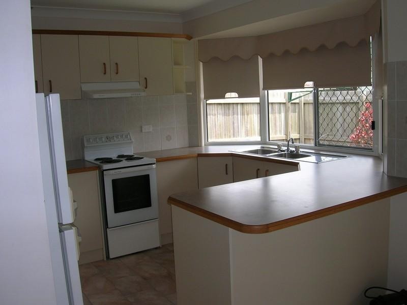 4/13 George Street, Pialba QLD 4655