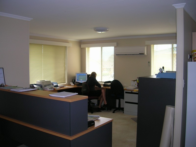 52 Taylor Street, Pialba QLD 4655