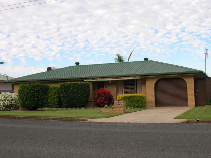 14 Tenimby Street, Pialba QLD 4655