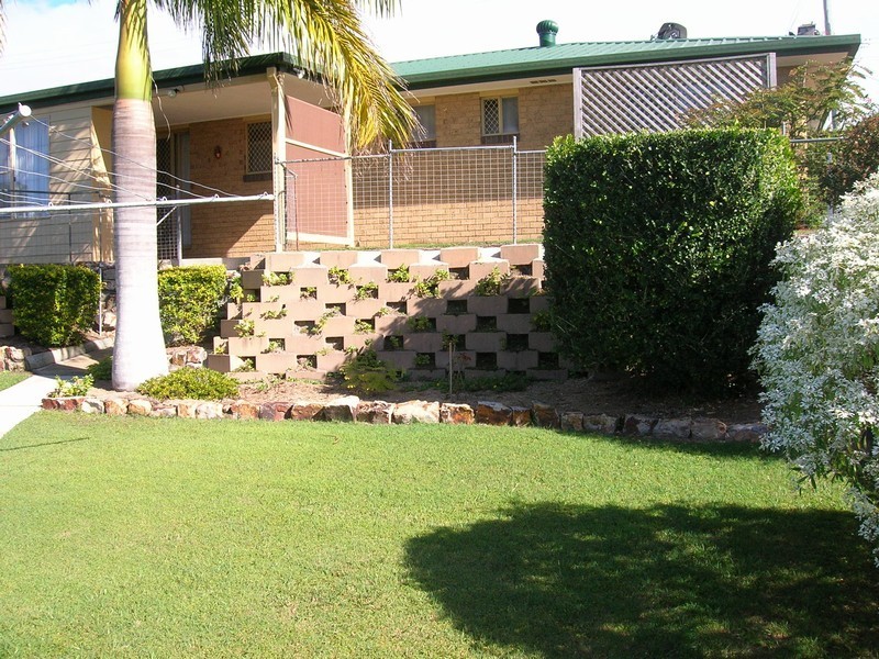 14 Tenimby Street, Pialba QLD 4655