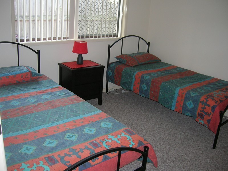 164 Truro Street, Urangan QLD 4655
