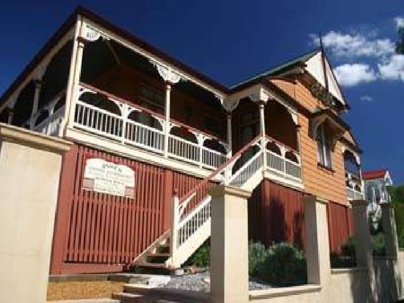 22 Roderick Street, Ipswich QLD 4305